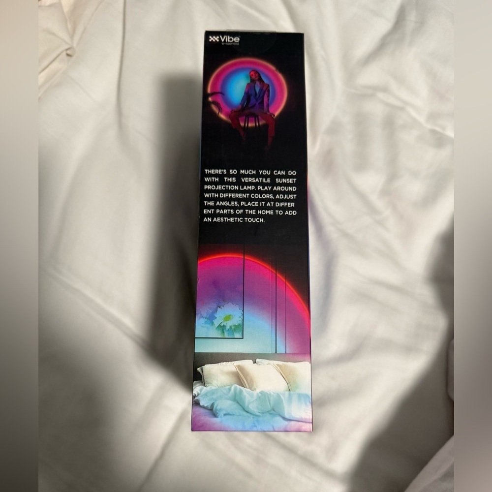 LED Sunset Projection Light. NWB - Picture 2 of 4